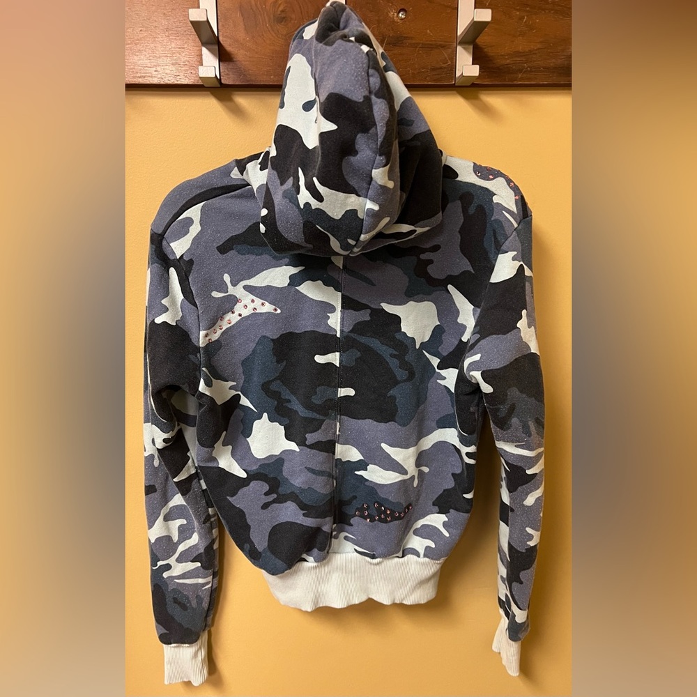 Primp Women’s Blue Camouflage Camo Zip-Up Hoodie with Pink Rhinestones Y2K - Picture 3 of 10